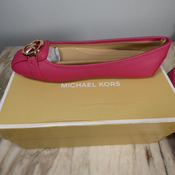 Michael Kors Women's Fulton Moccasin Carmine Pink Gold Logo 7 - Picture 3 of 14